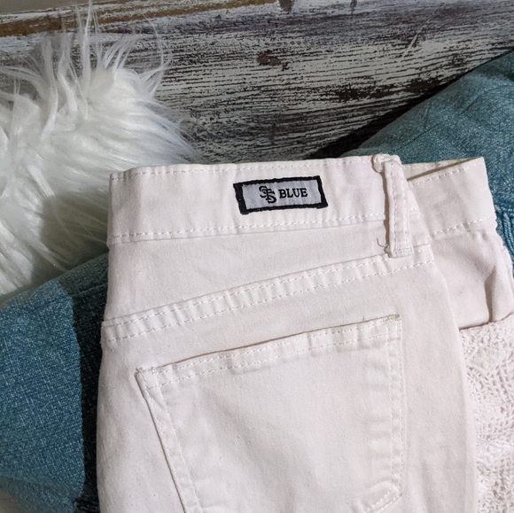 STS Blue Shorts 13 - Picture 9 of 12
